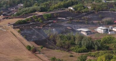 L'impressionante "cratere" dopo la deflagrazione di Colleferro: le immagini ravvicinate dal drone