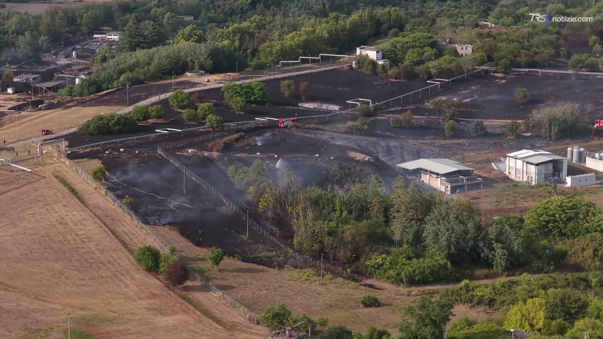 L'impressionante "cratere" dopo la deflagrazione di Colleferro: le immagini ravvicinate dal drone