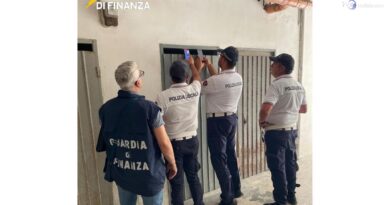 Case "pollaio" nel Salento: in un appartamento da 9 persone c'erano 17 ragazzi