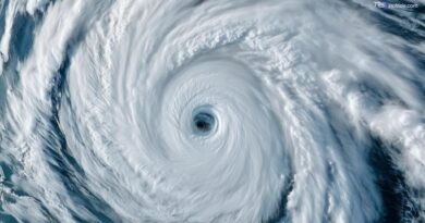 L'uragano Lala si abbatte con venti e piogge violente sulle Hawaii: è stato di emergenza