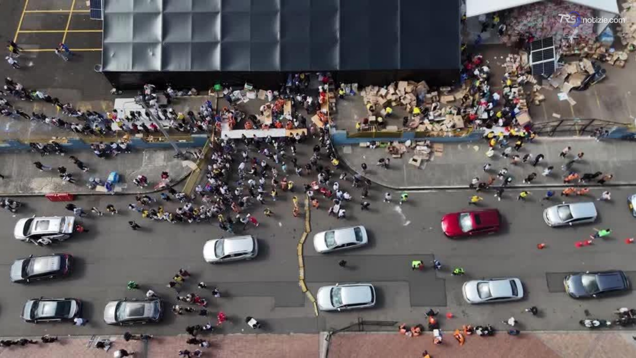 Terremoto in Colombia: lo stadio El Campín diventa un gigantesco hub per gli aiuti umanitari