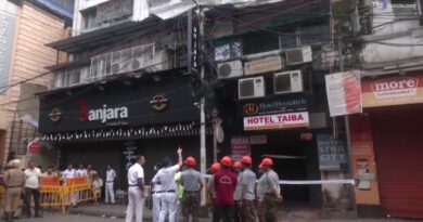 In fiamme un albergo a Calcutta: almeno 9 i morti. Evacuate circa 80 persone