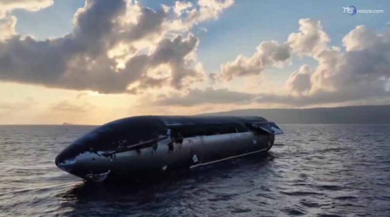 Starship galleggia nell'Oceano Indiano: le immagini del recupero del razzo SpaceX