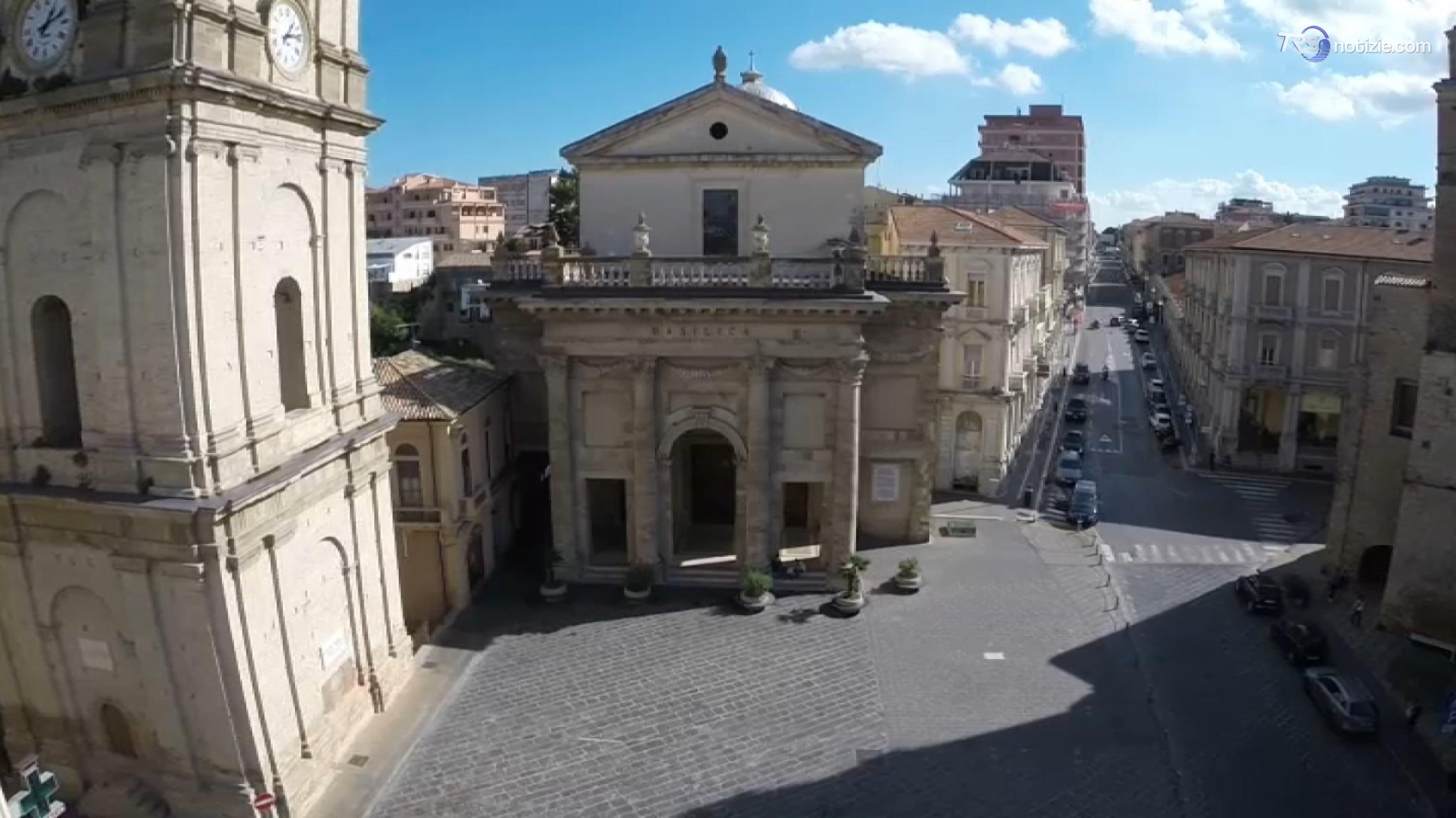 Ultimo saluto a Diomede Barchiesi, ucciso per difendere il figlio. Tre città in lutto