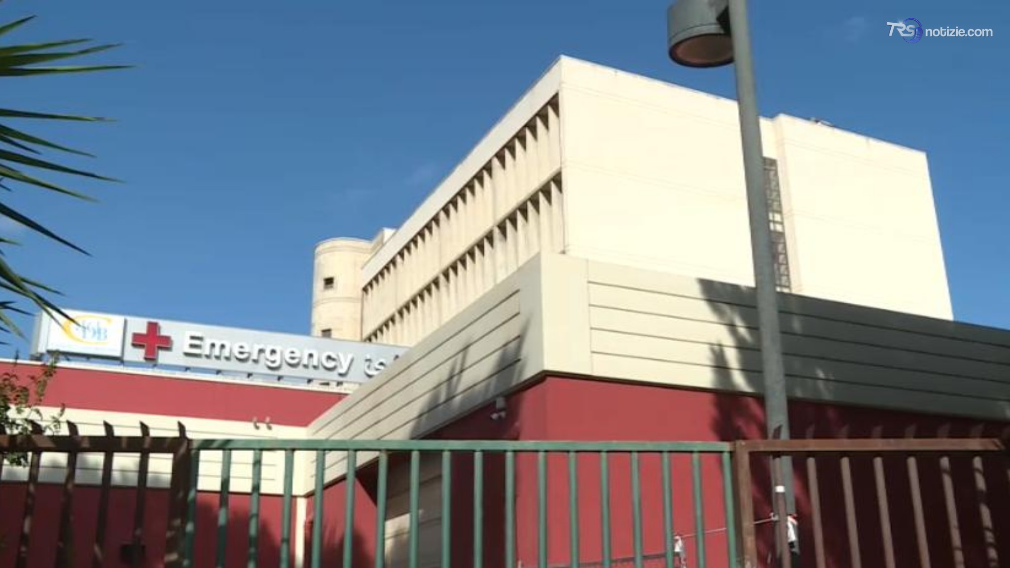 Palermo, operatori aggrediti al pronto soccorso dell'ospedale Civico