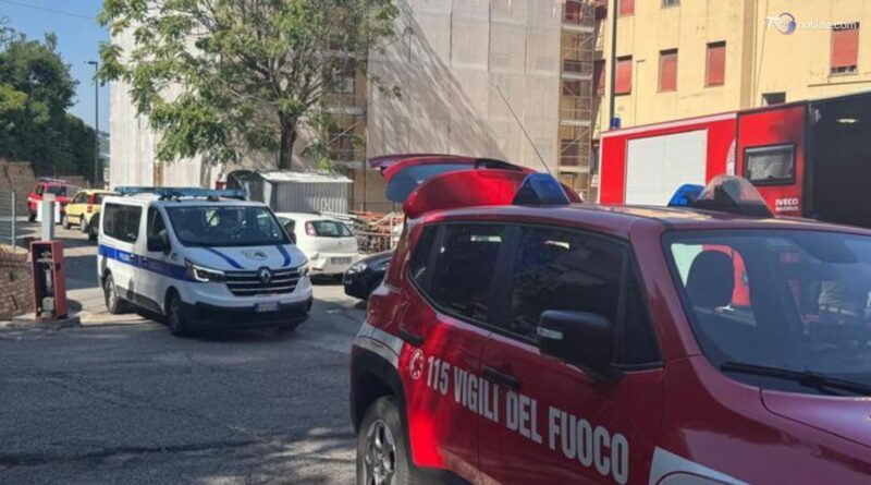Ancona, fuga di sostanze tossiche in un cantiere: 2 operai in codice rosso
