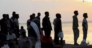 Migranti, "Berlino valuta hub extra-Ue"