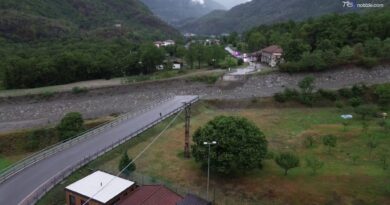 Maltempo, ponte crolla a Sonico. Chiusa la SS42: immagini dal drone