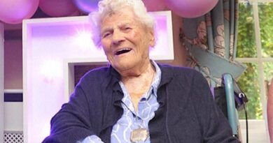 La persona più anziana al mondo compie 117 anni: il segreto di Ethel Caterham per la longevità