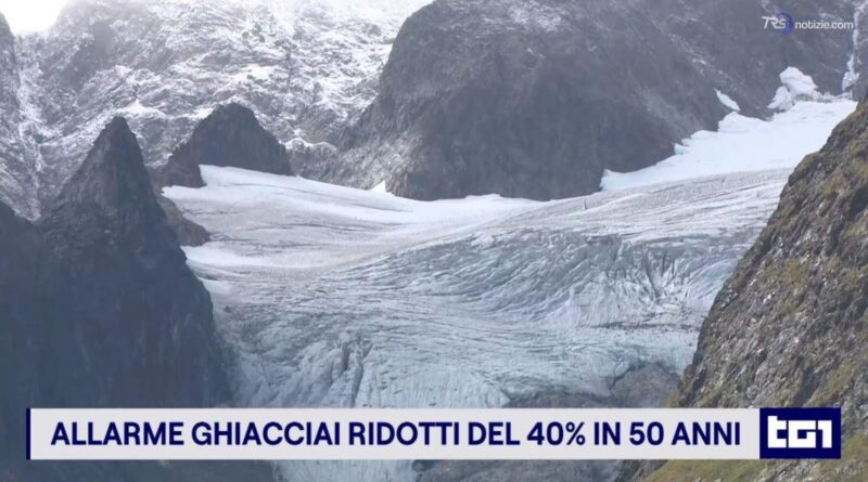 Ghiacciai italiani in sofferenza: la loro superficie ridotta del 40% in 50 anni