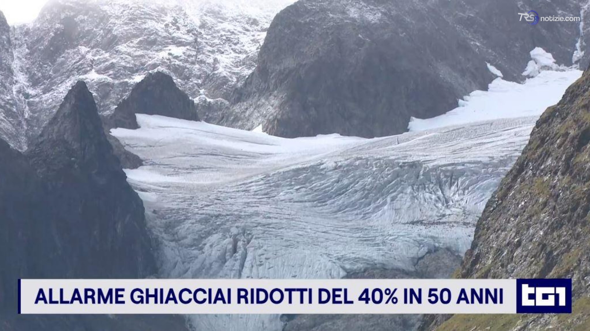Ghiacciai italiani in sofferenza: la loro superficie ridotta del 40% in 50 anni