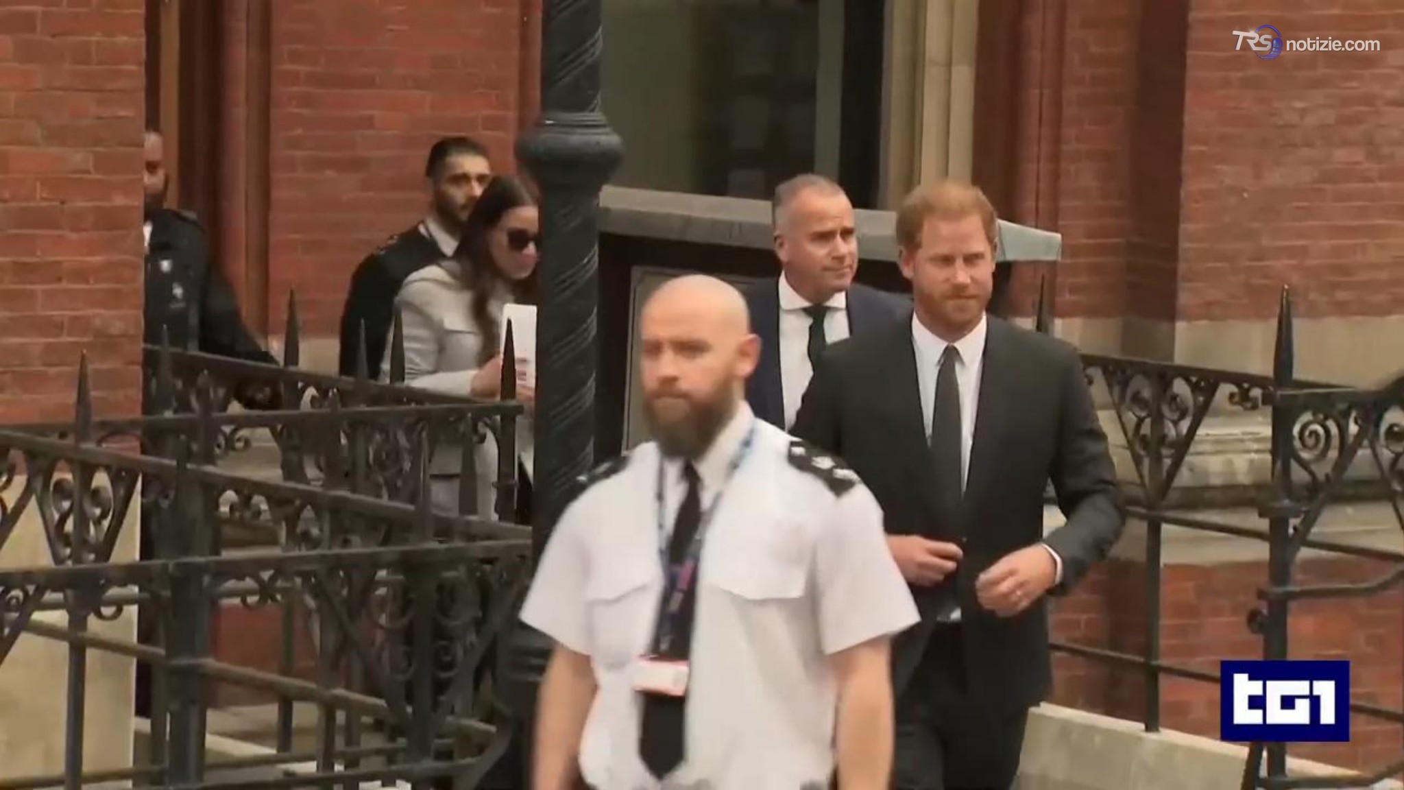 Ritorno amaro per Harry: dovrà pagare le spese legali al Daily Mail