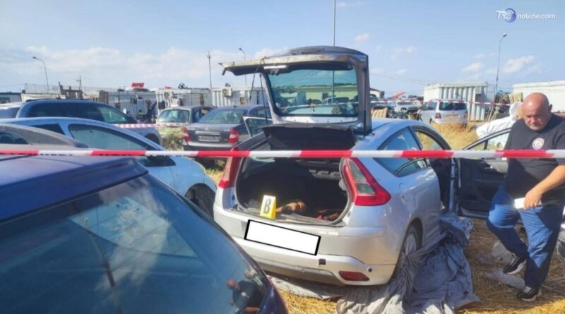 Cadavere nel portabagagli, ritrovato il bracciante scomparso a Foggia: ipotesi di omicidio
