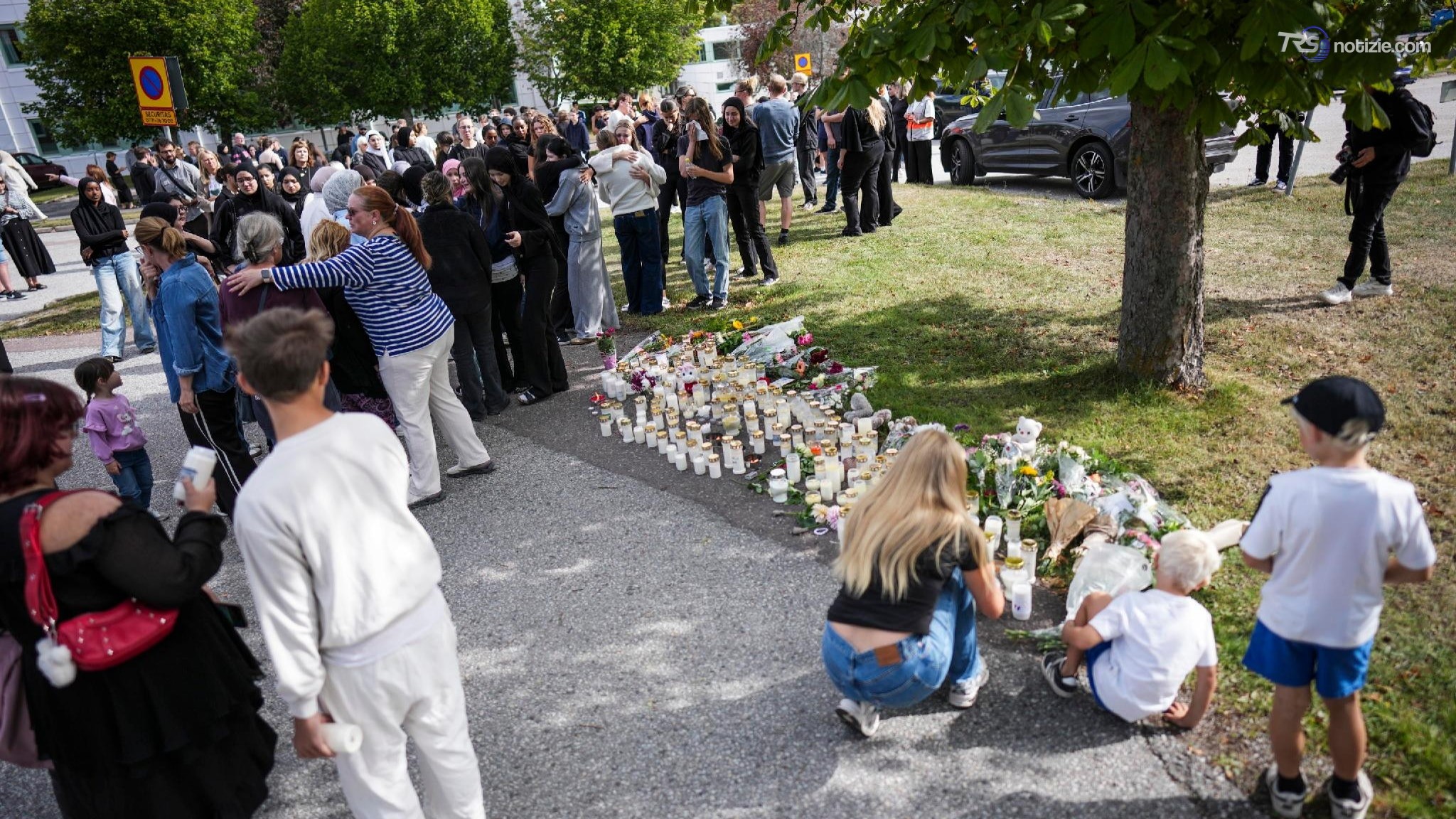 Attacco con spada alla scuola di Fagersta, in Svezia: la vittima è una ragazza di 17 anni