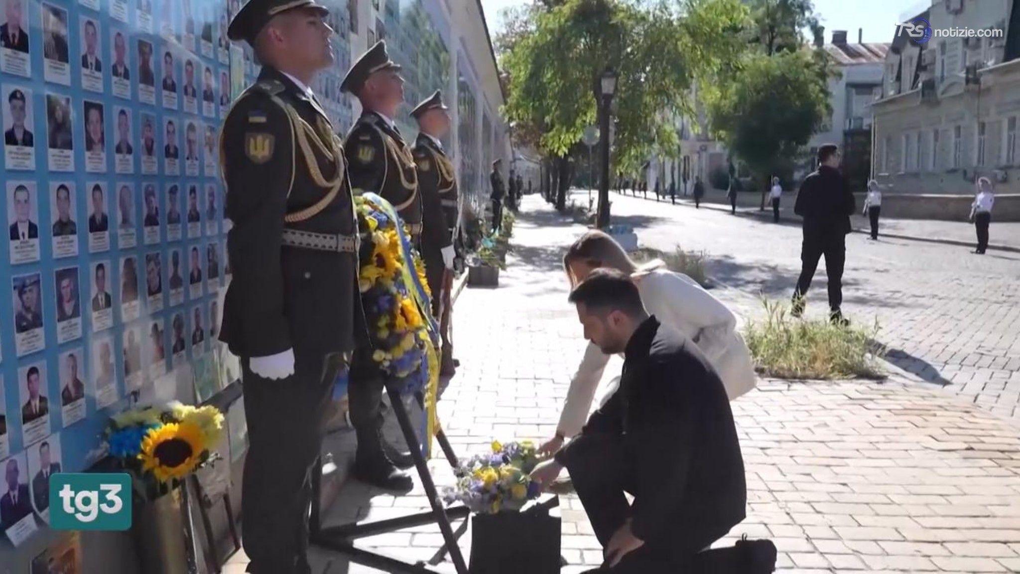 L'Ucraina celebra con gli amici i suoi 35 anni di indipendenza