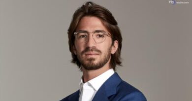 EssilorLuxottica, si dimette Leonardo Maria Del Vecchio: scontro sulla visione del gruppo