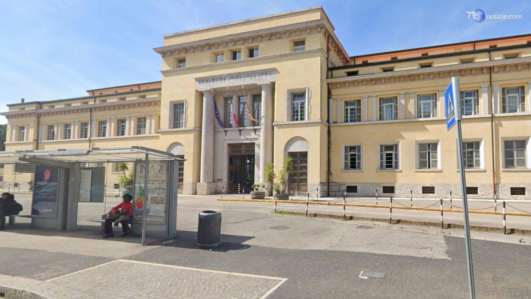 Bottigliata in testa durante una lite, 18enne muore due giorni dopo
