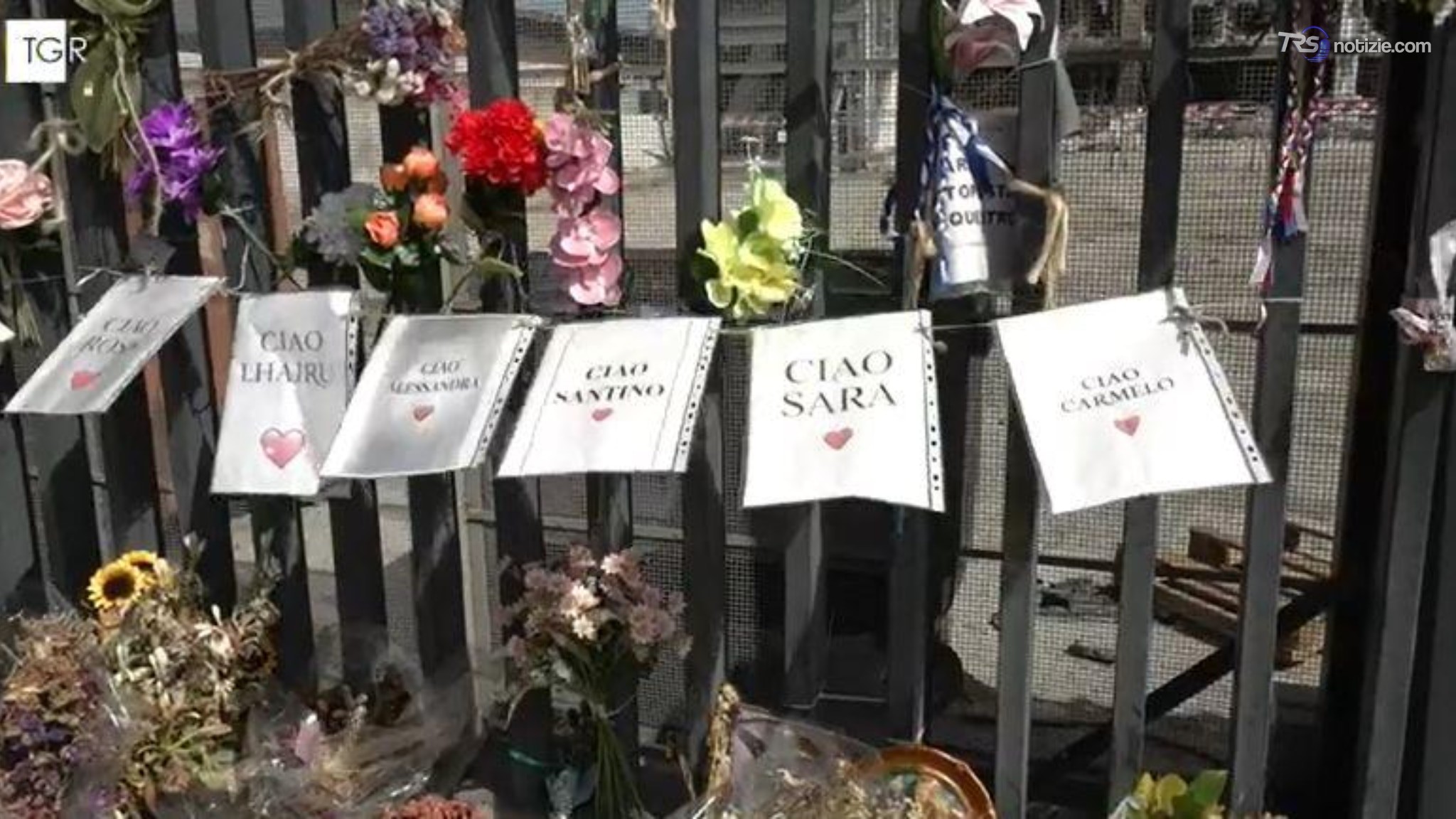 Crollo palazzina a Messina, esami del Dna sui resti ritrovati tra le macerie