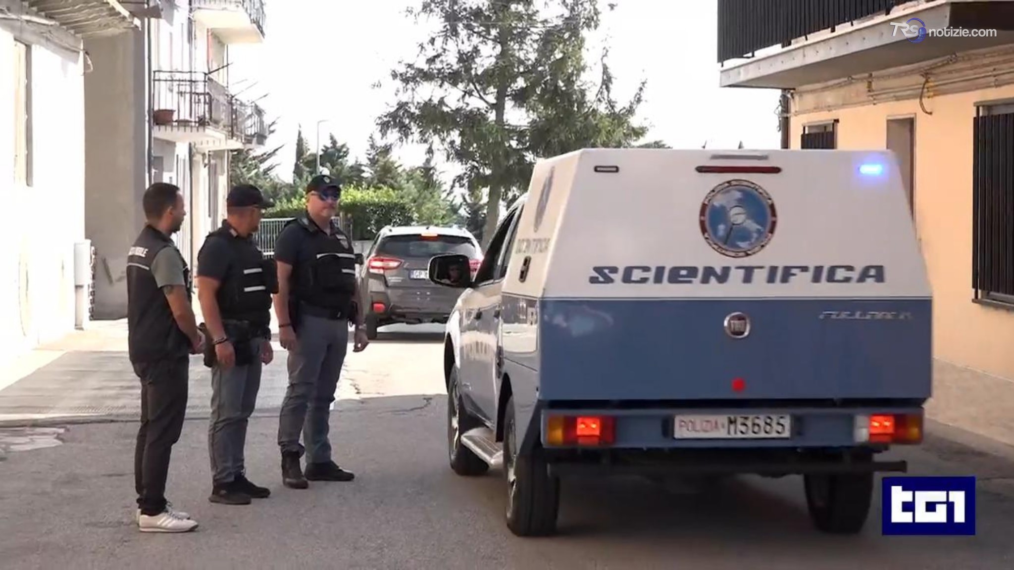 Giallo della ricina, ecco gli oggetti sequestrati nella casa di Pietracatella