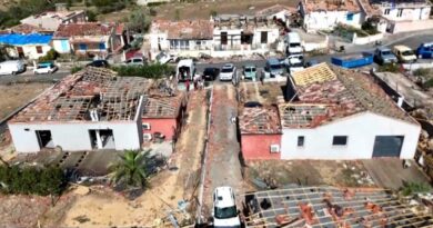 La furia del tornado devasta il sud della Francia: le immagini dal drone