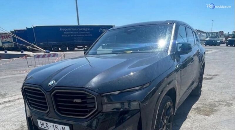 Auto di lusso rubate e clonate, a Palermo il blitz della Polizia di Frontiera