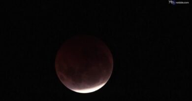 L'eclissi con la "luna rossa" nei cieli di Rio de Janeiro