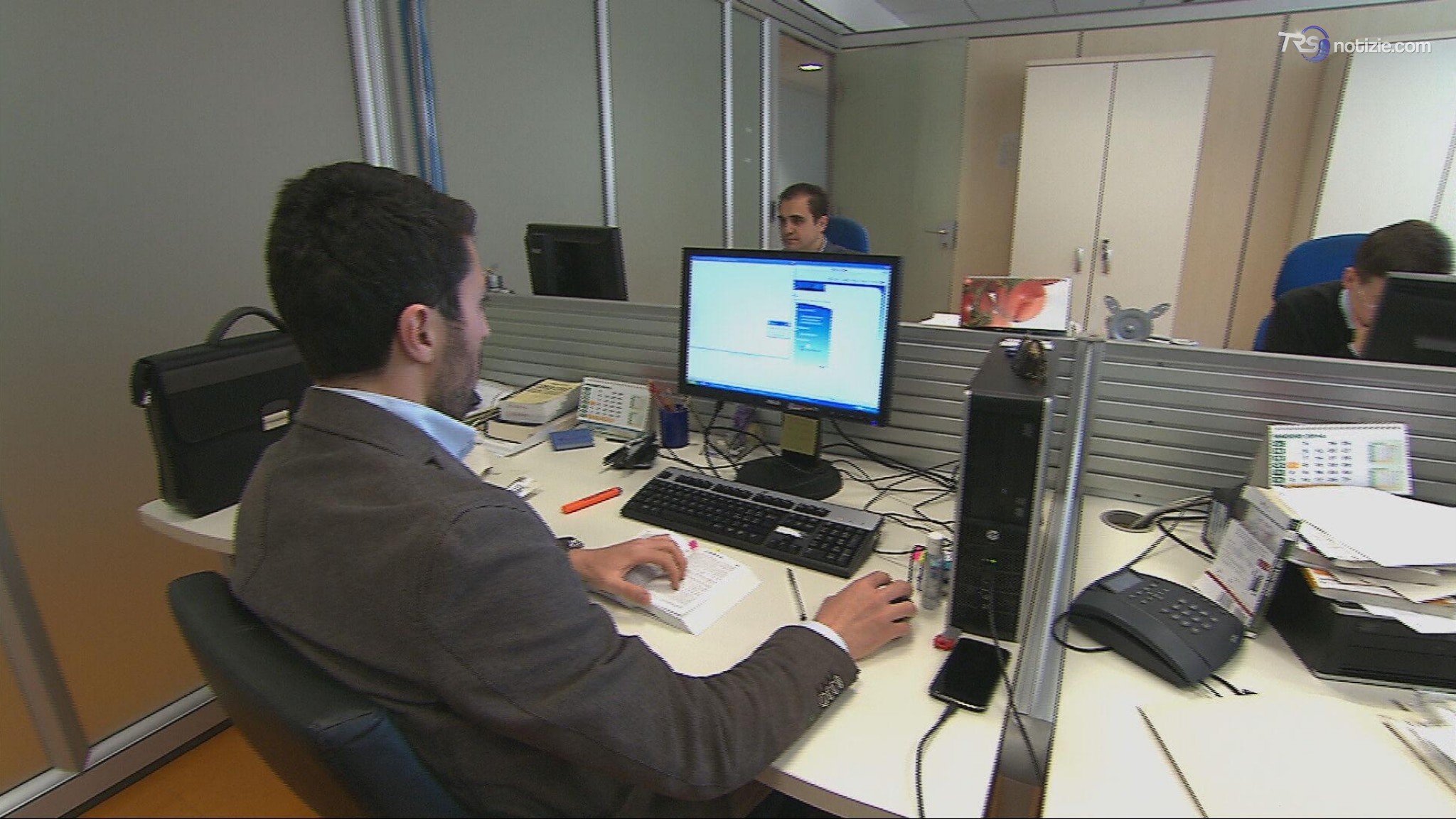 Il 95,7% delle tasse è invisibile ma versiamo in media 20.592 euro all’anno
