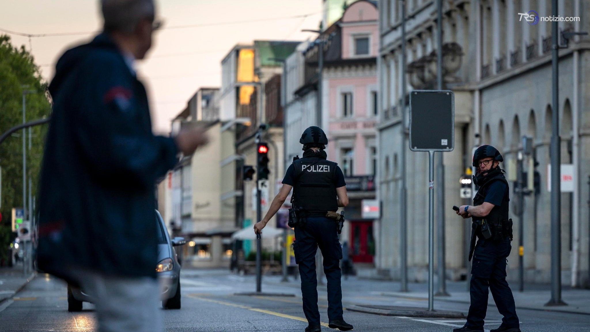 "Italiana la 22enne uccisa in assalto al rave in Svizzera"