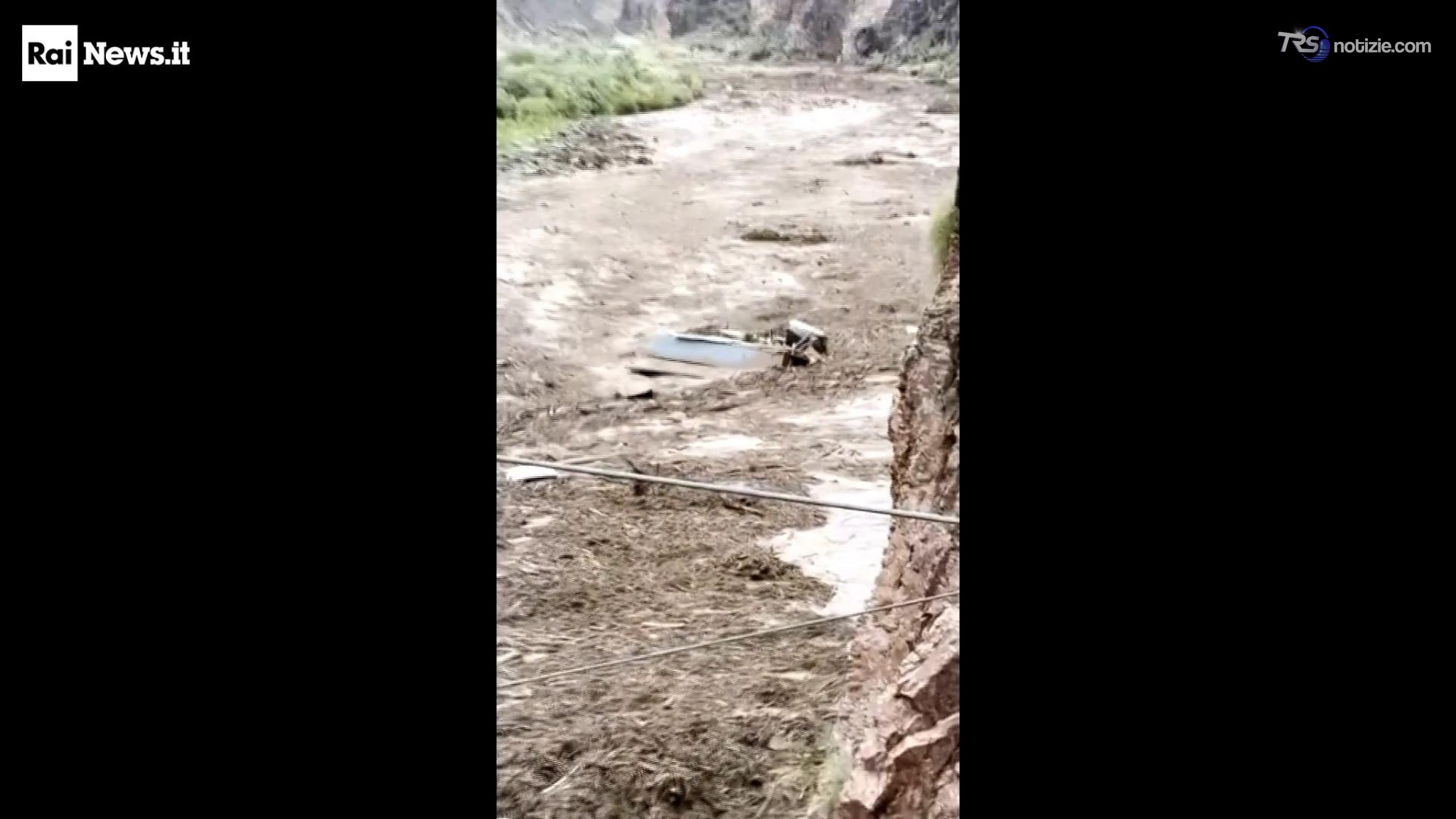 Alluvione nel Grand Canyon, 20 dispersi. Escursionisti soccorsi in elicottero