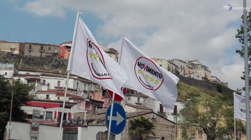 M5s, primi sondaggi per la presidenza: alle Regionali la carta dei sindaci