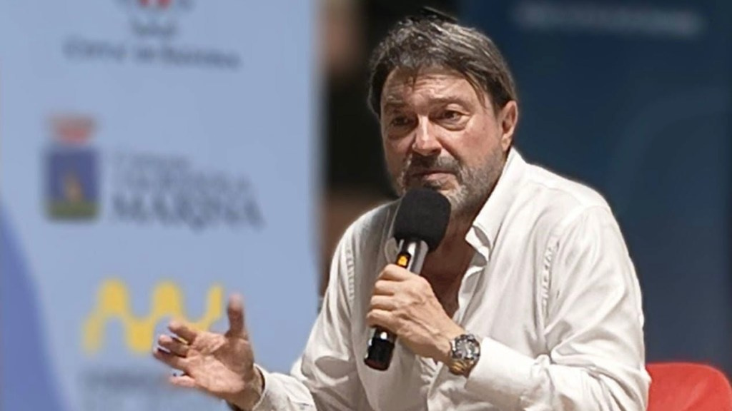 Agrigento, Sigfrido Ranucci al Teatro dell’Efebo con “Diario di un trapezista”