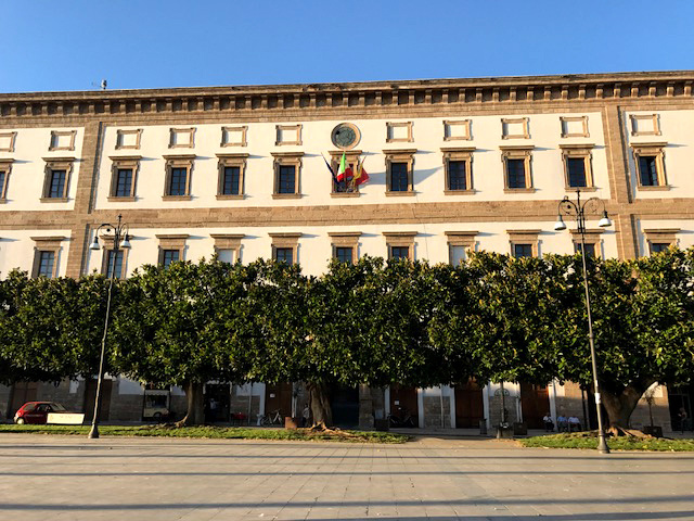 Sciacca, Comune senza Internet da giorni dopo il guasto alla fibra: uffici in difficoltà, ripristino previsto entro martedì
