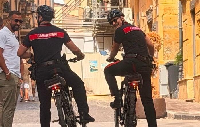 Agrigento, due nuove e-bike per i Carabinieri: controlli anche nel centro storico, alla Valle dei Templi e a San Leone