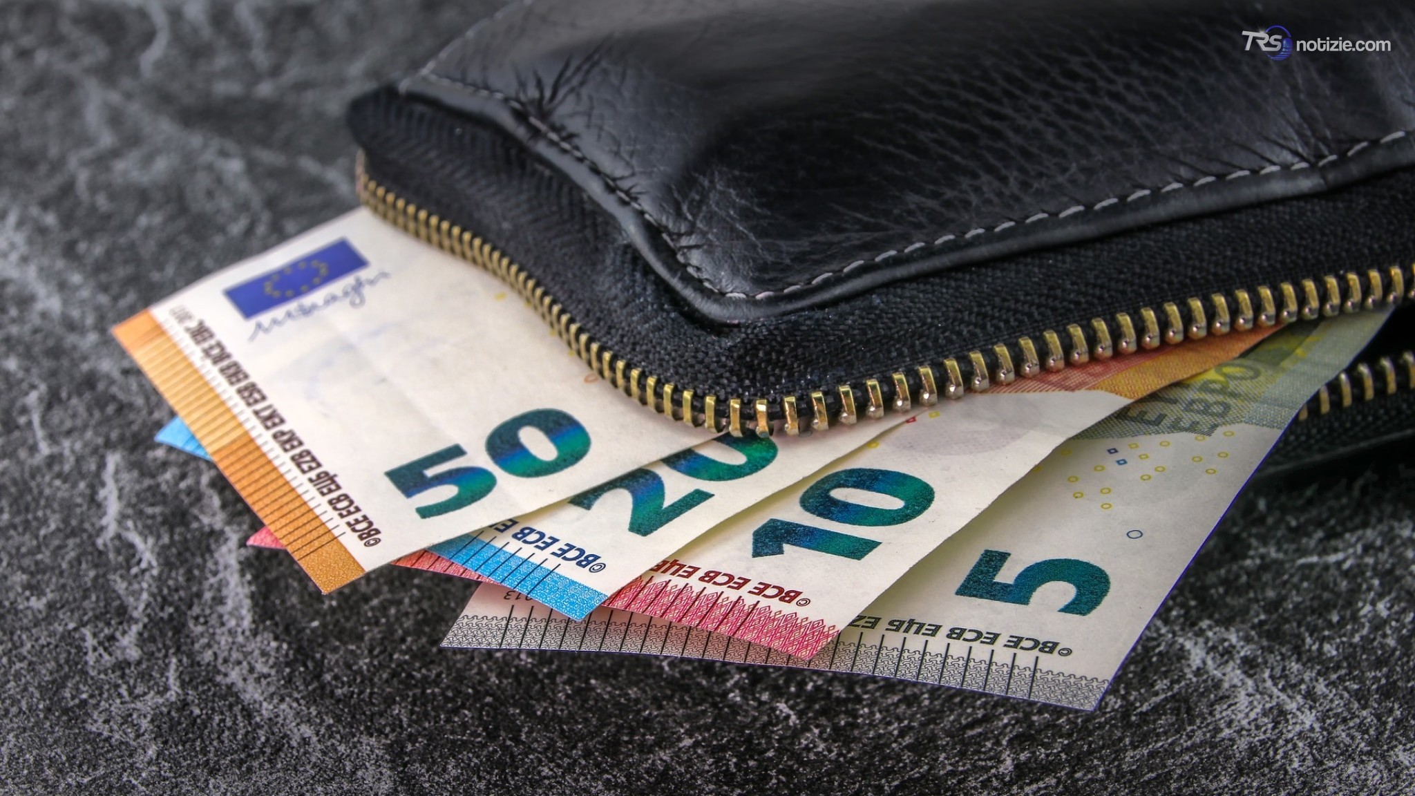 Famiglie indebitate, 6.657 euro a nucleo