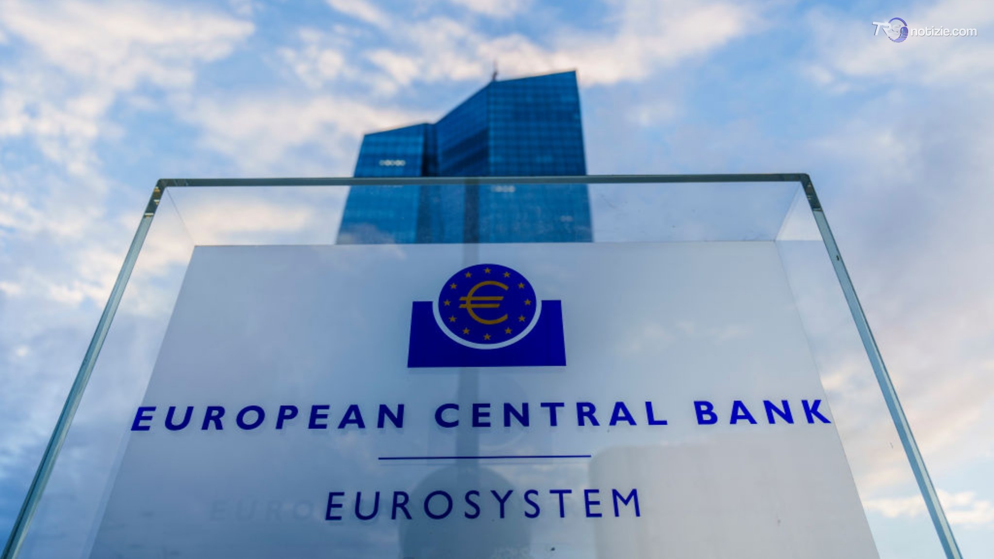Bce rialza i tassi di 25 punti base