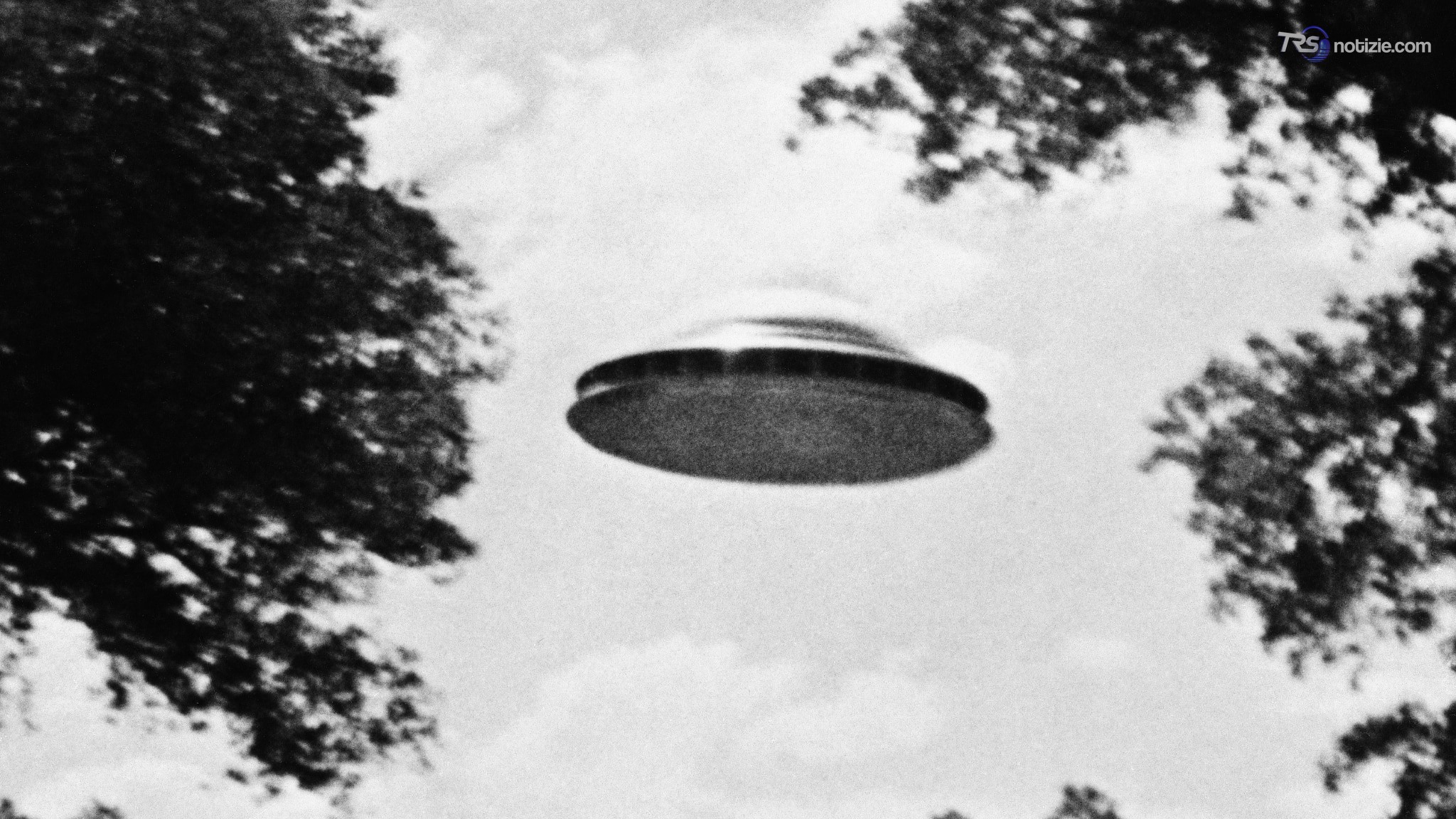 Ufo: "Divulgare le informazioni", arriva l'autorizzazione del Pentagono