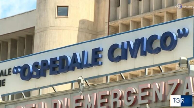 Paziente ricoverato a Lampedusa trasferito con aereo militare a Palermo