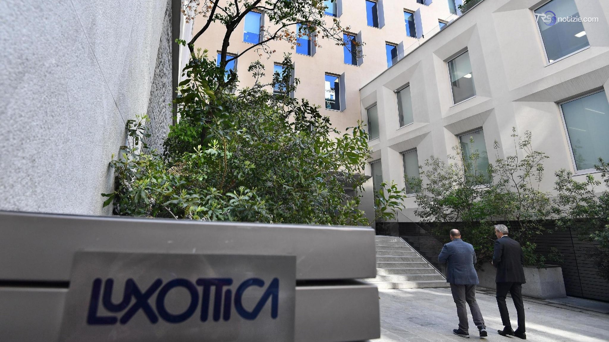 Delfin, la cassaforte di Luxottica nel mirino di Del Vecchio: chiesta un’indagine sul Cda