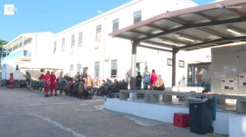 93 migranti soccorsi all'alba a Lampedusa