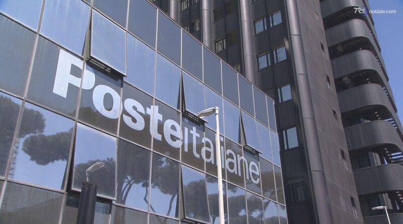 Labriola e i manager di Tim aderiscono all'Opas Poste: offerta congrua