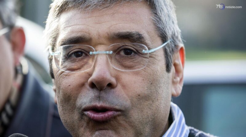 "Sistema Cuffaro" e presunta tangente da 25mila euro, archiviate 23 posizioni