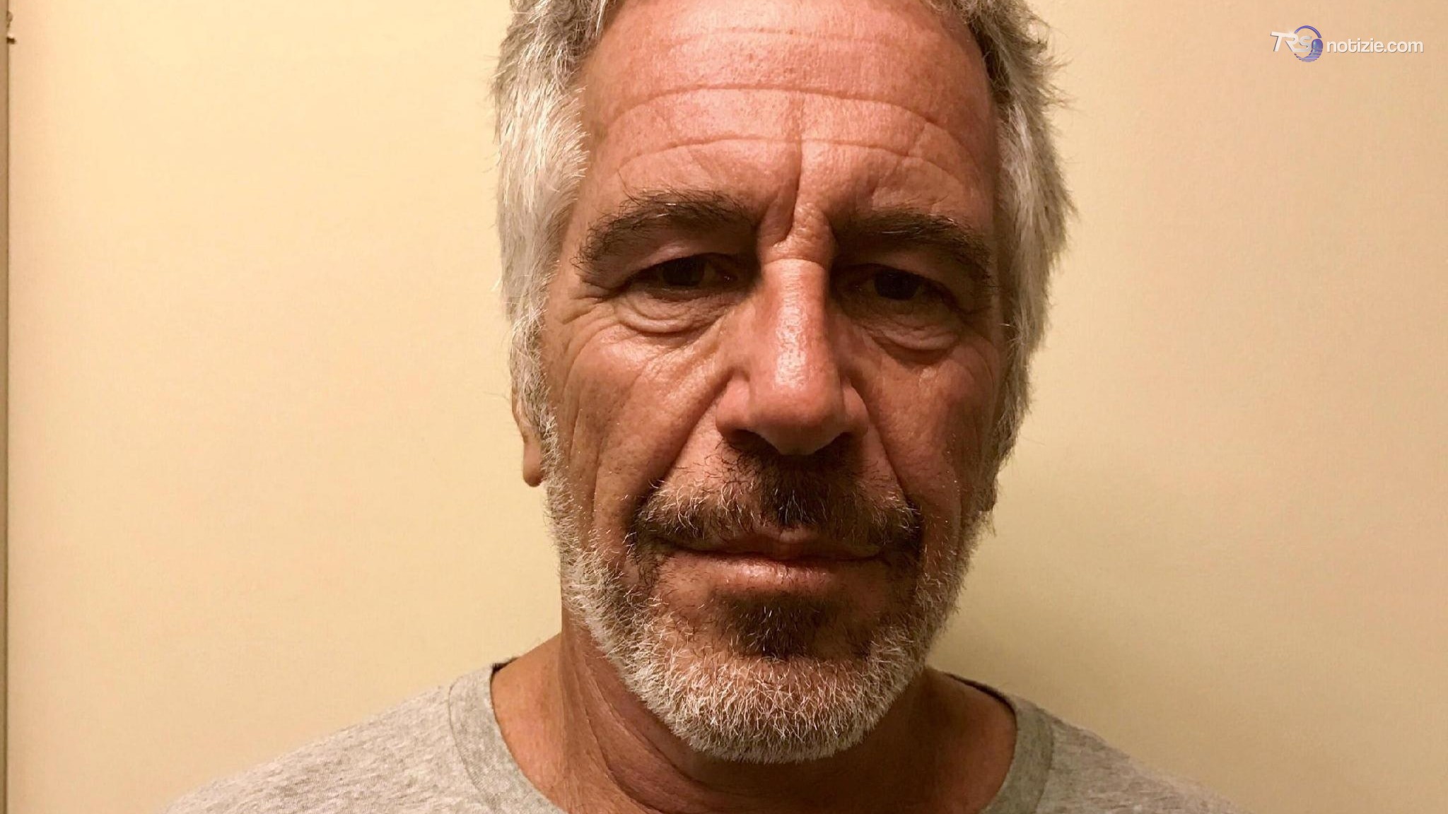 Epstein files, aperta inchiesta a Roma