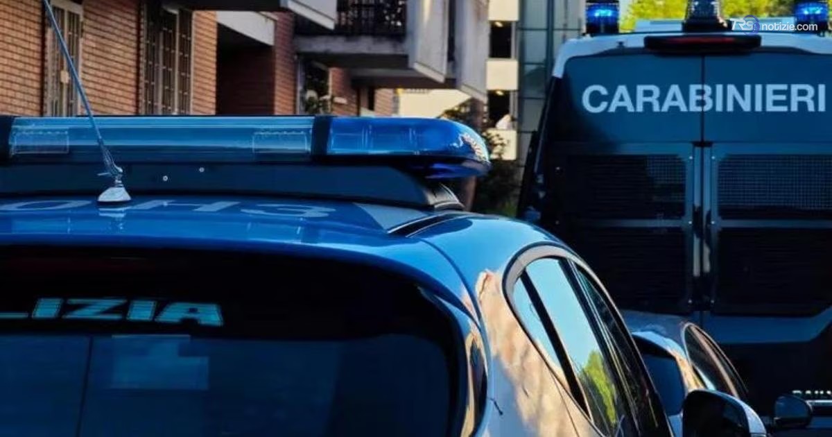 Aggredisce una donna a un distributore e investe due persone con l’auto, arrestato