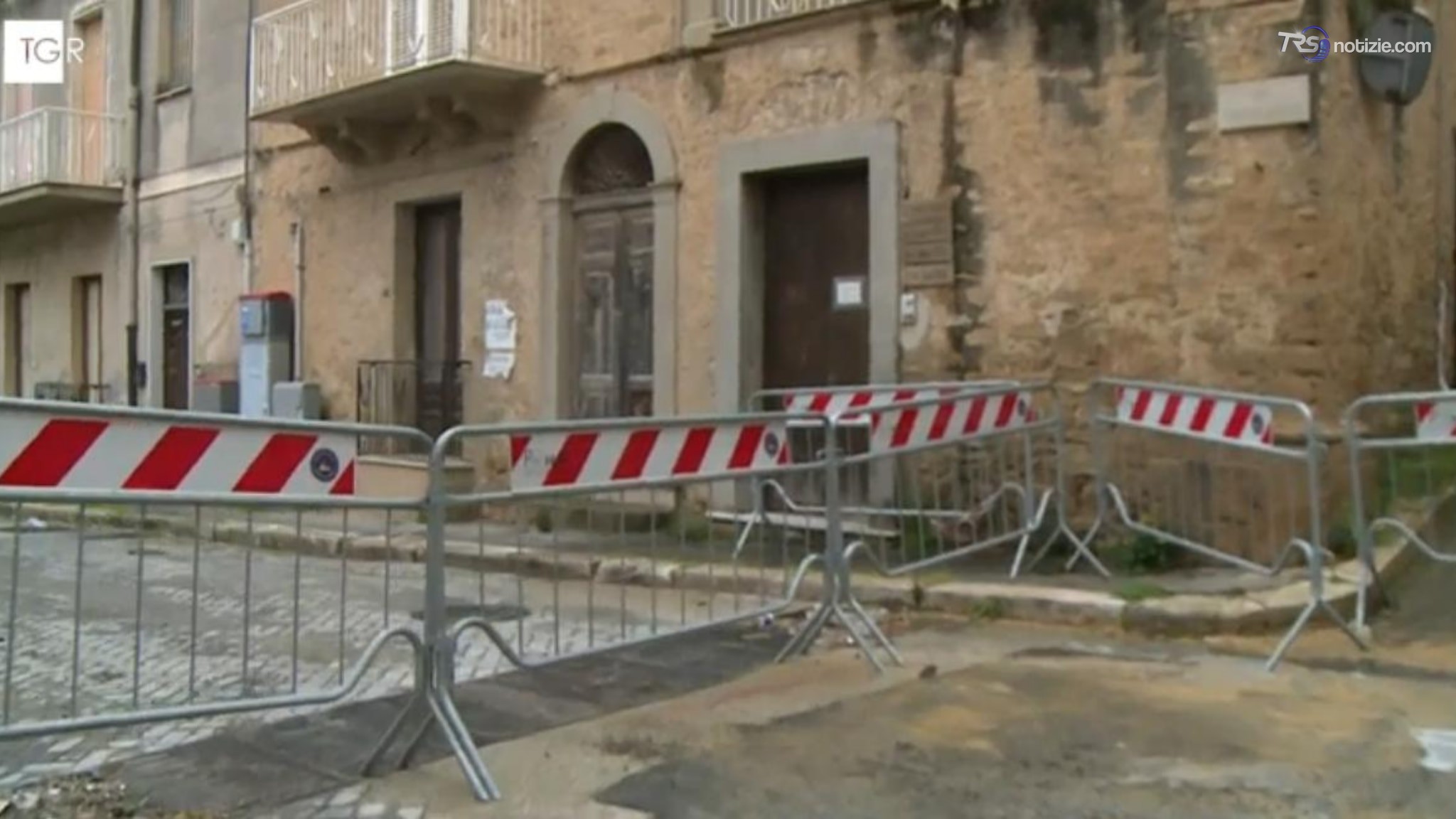 Una nuova fessura monitorata a Niscemi. E martedì ritorna Ciciliano