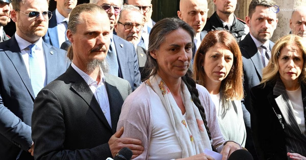 La famiglia nel bosco si riunisce per la prima volta nella nuova casa
