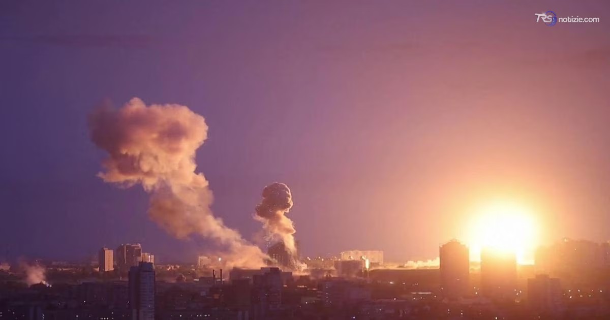 Massiccio attacco di missili su Kiev