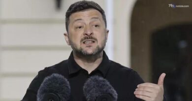 Zelensky: "Putin cerca pretesti per continuare la guerra"