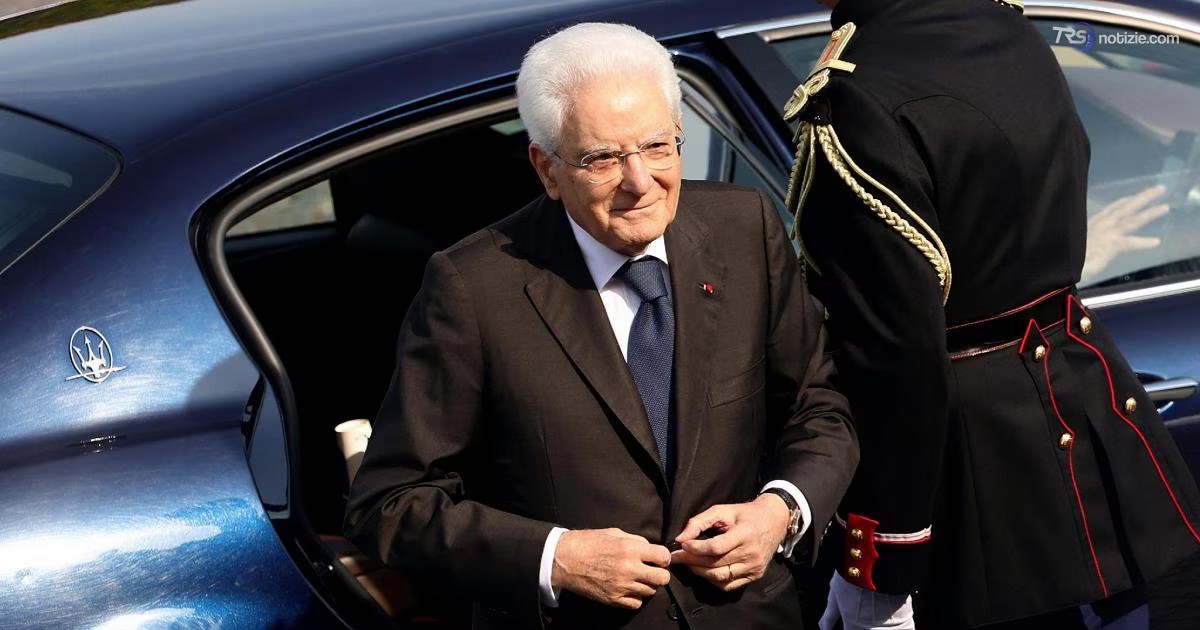 Mattarella ad Amatrice inaugura l’anno scolastico, a dieci anni dal terremoto