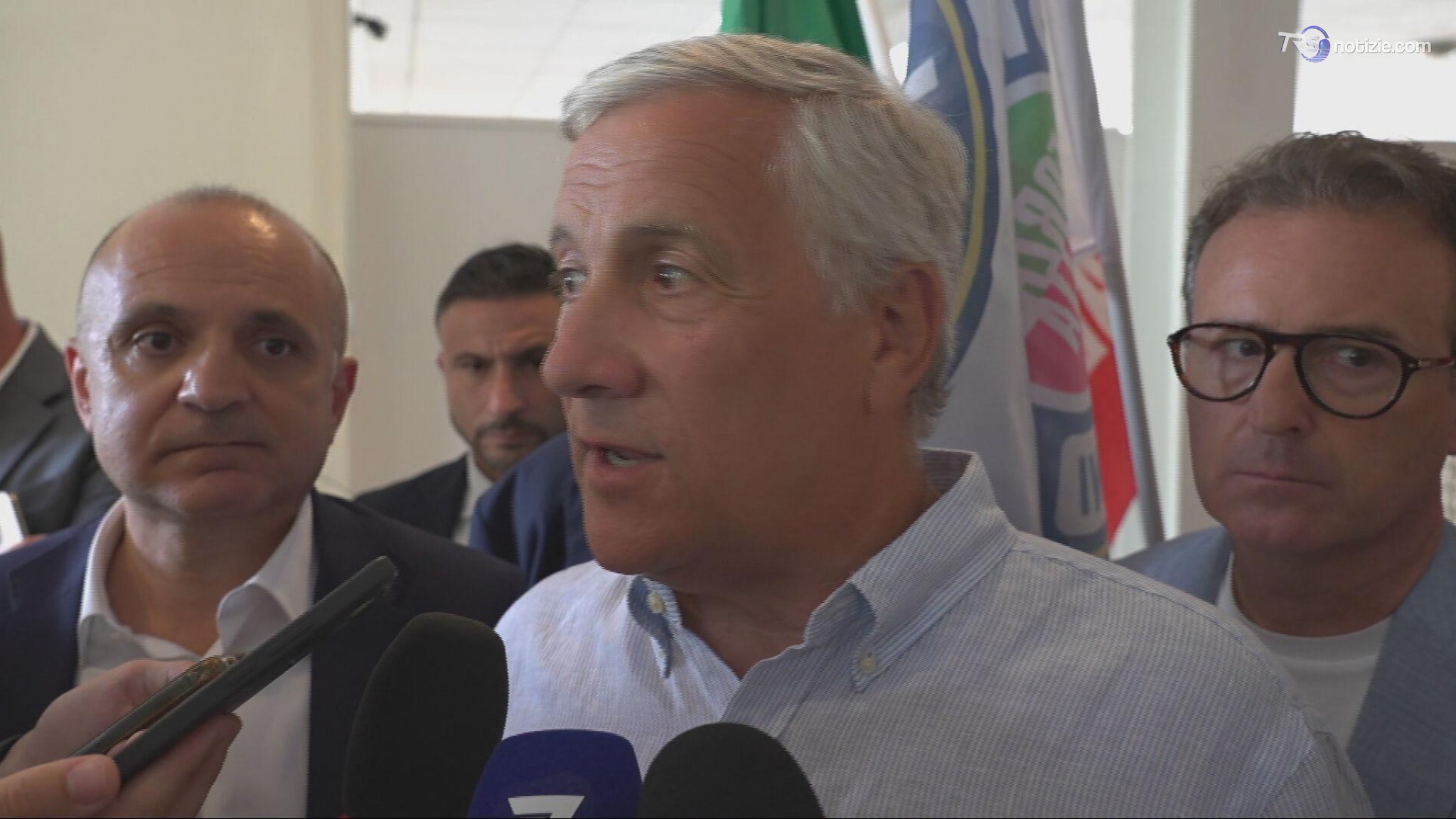 Tajani: Russia potrebbe tentare di influenzare voto
