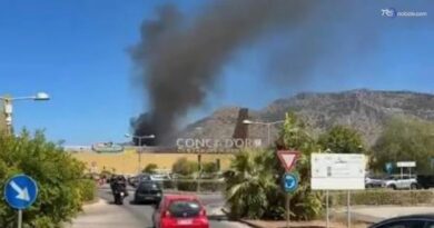 Incendio Conca d'Oro, un terzo negozio annuncia che non riaprirà